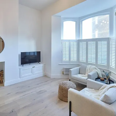 公寓 Host & - Pier View *