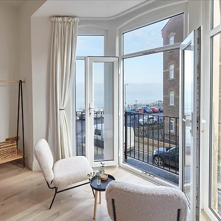 公寓 Host & - Pier View *